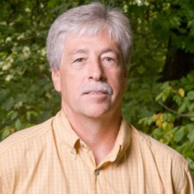 Bruce Borders
